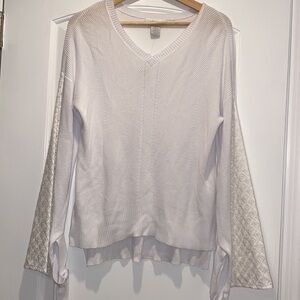 New Design History size Small